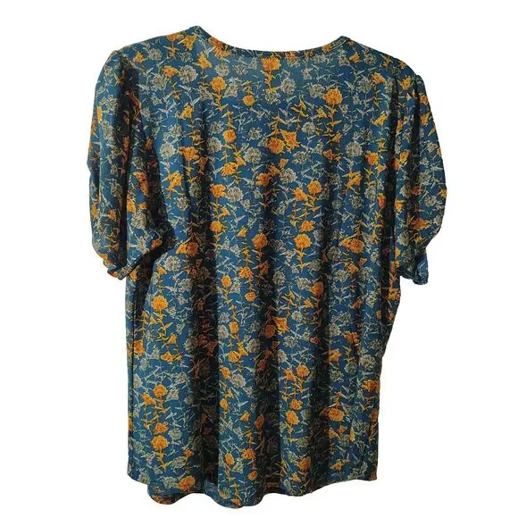 T-C Fashion women's size Large blouse multicolor print v-neck 3/4 sleeves - Picture 3 of 8